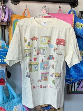 Cream 'Busy, Busy Town' Short-Sleeve Tee